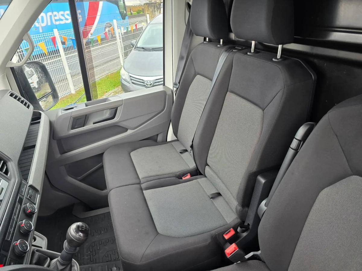 volkswagen-crafter-2021-diesel-1968cc