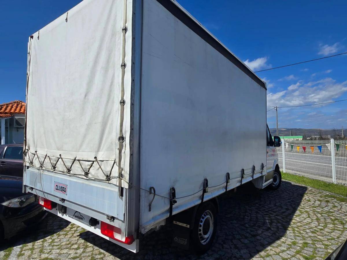 volkswagen-crafter-2022-diesel-1968cc