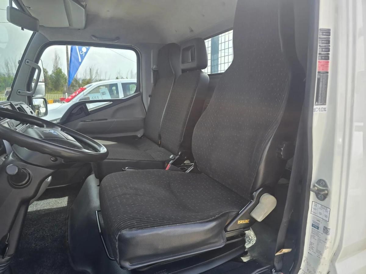 mitsubishi-canter-2017-diesel-3000cc