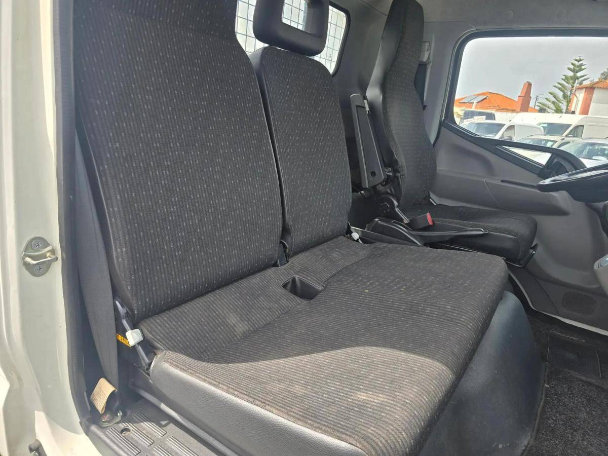 mitsubishi-canter-2017-diesel-3000cc