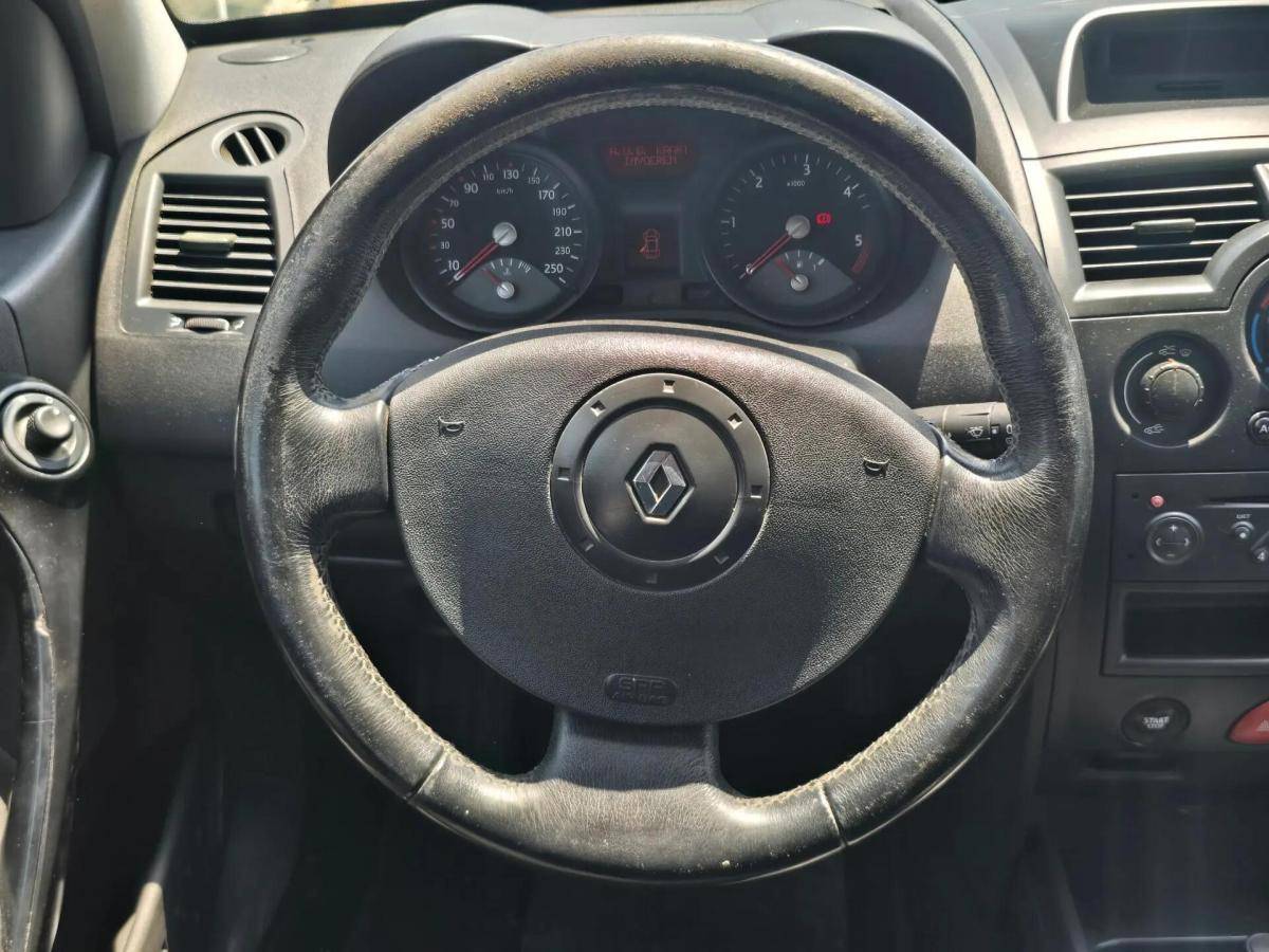 renault-megane-2004-diesel-1870cc