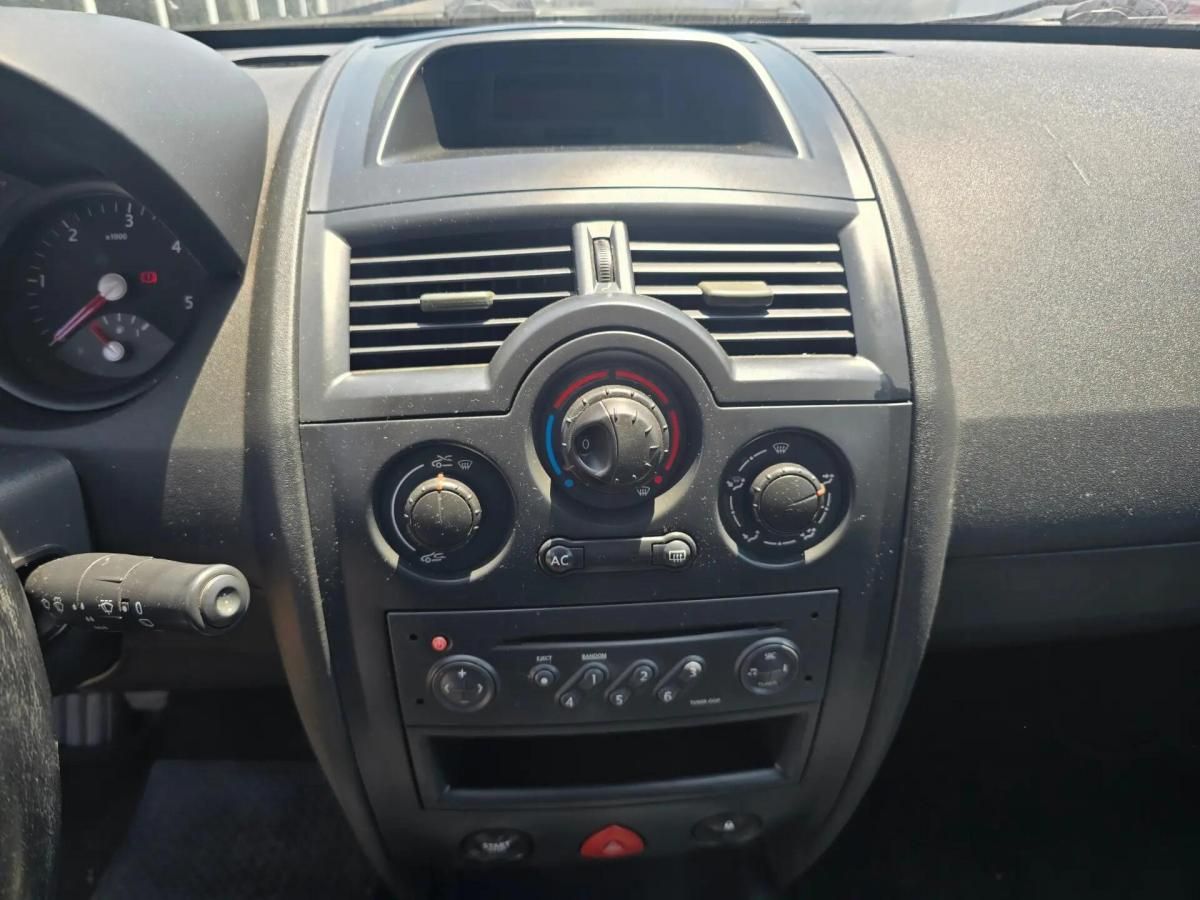 renault-megane-2004-diesel-1870cc