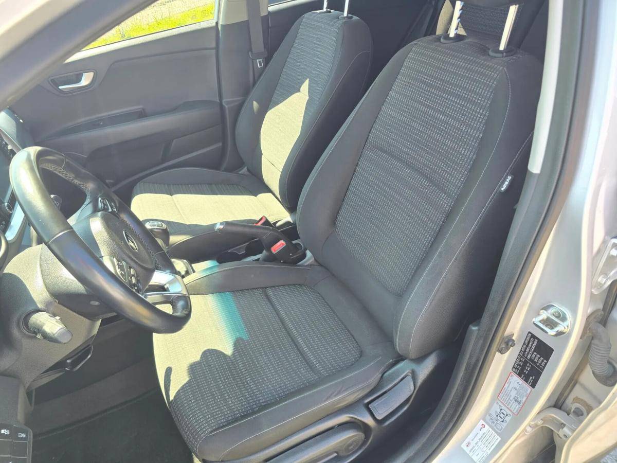 kia-stonic-2017-diesel-1582cc