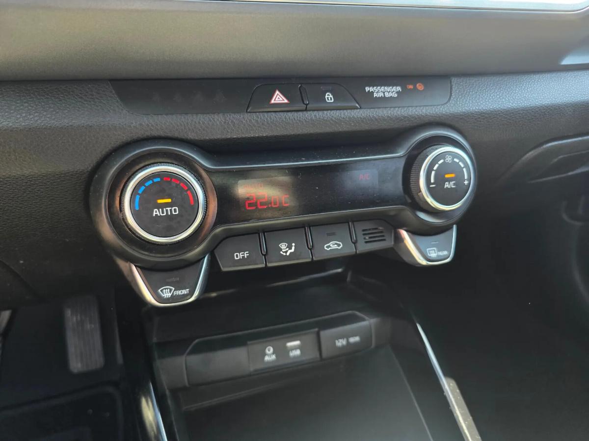 kia-stonic-2017-diesel-1582cc