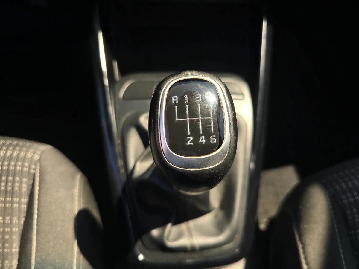 kia-stonic-2017-diesel-1582cc