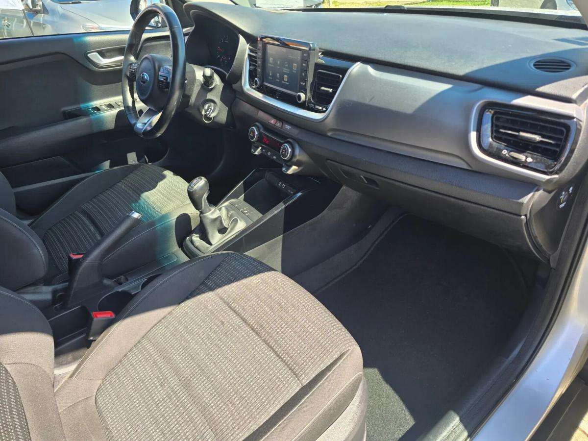 kia-stonic-2017-diesel-1582cc