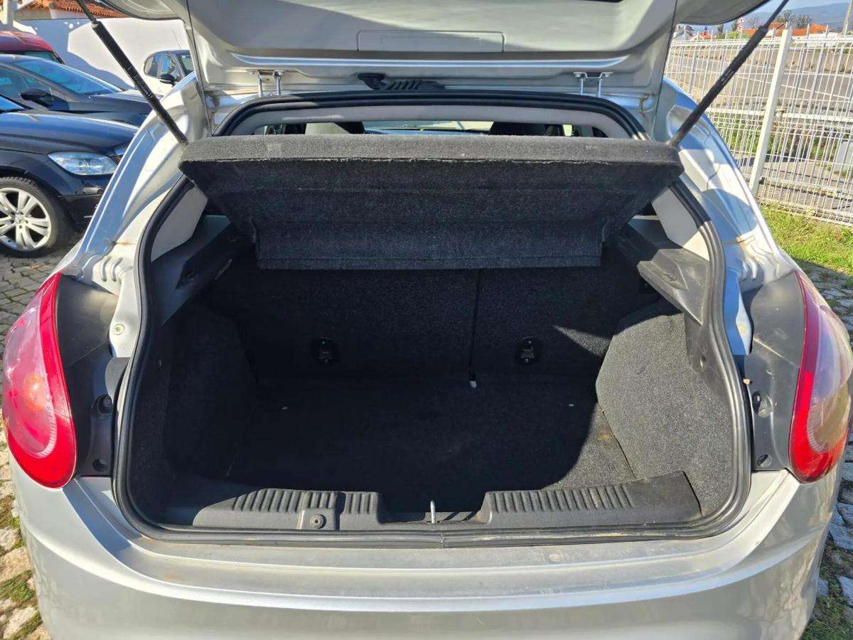 fiat-bravo-2009-diesel-1598cc