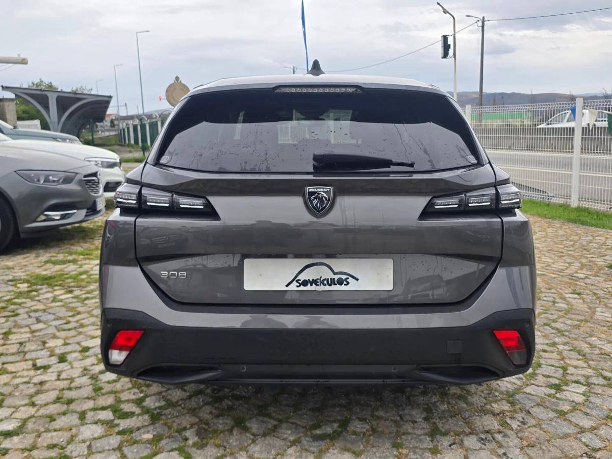 peugeot-308-sw-2022-diesel-1499cc