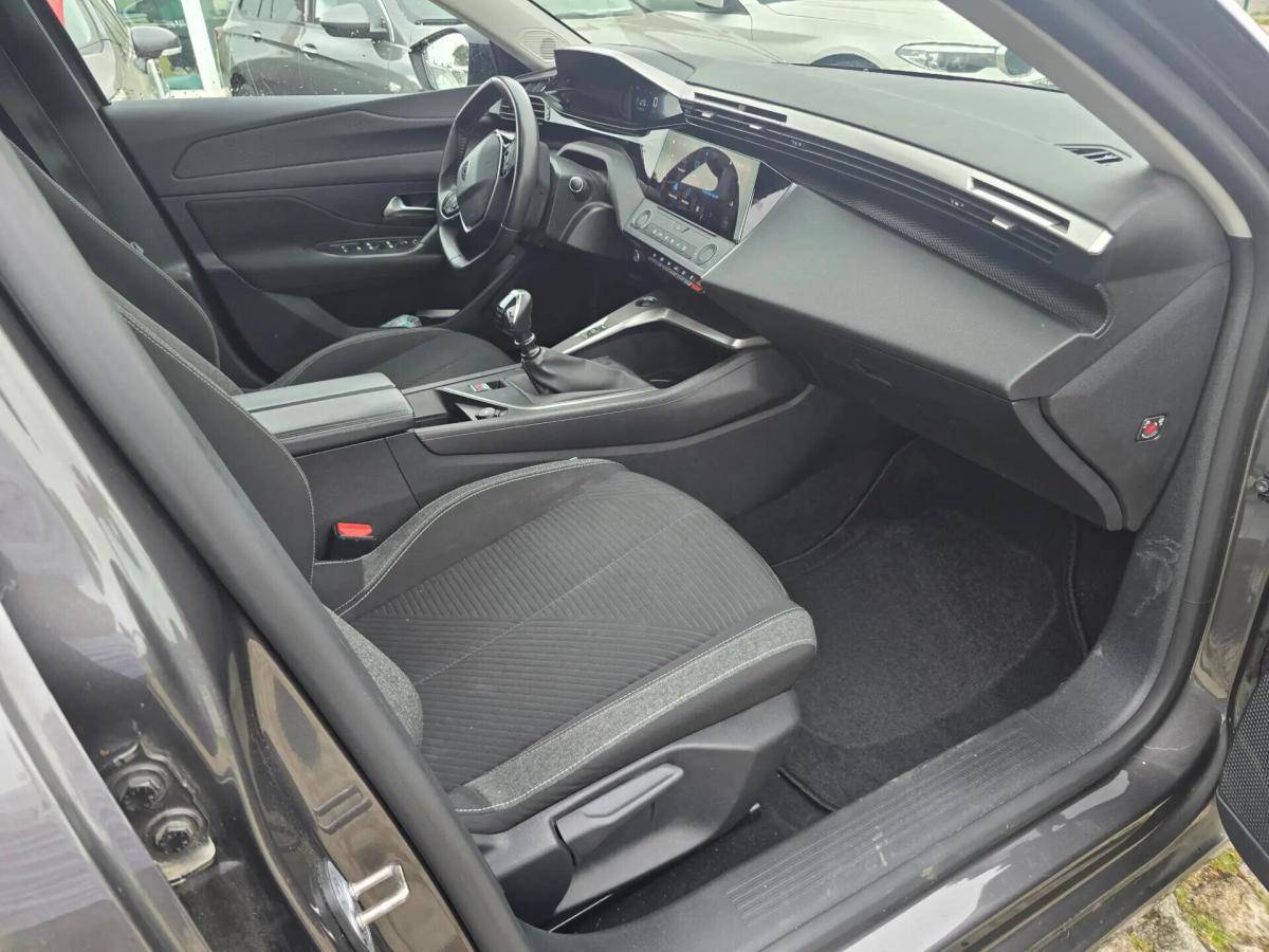 peugeot-308-sw-2022-diesel-1499cc