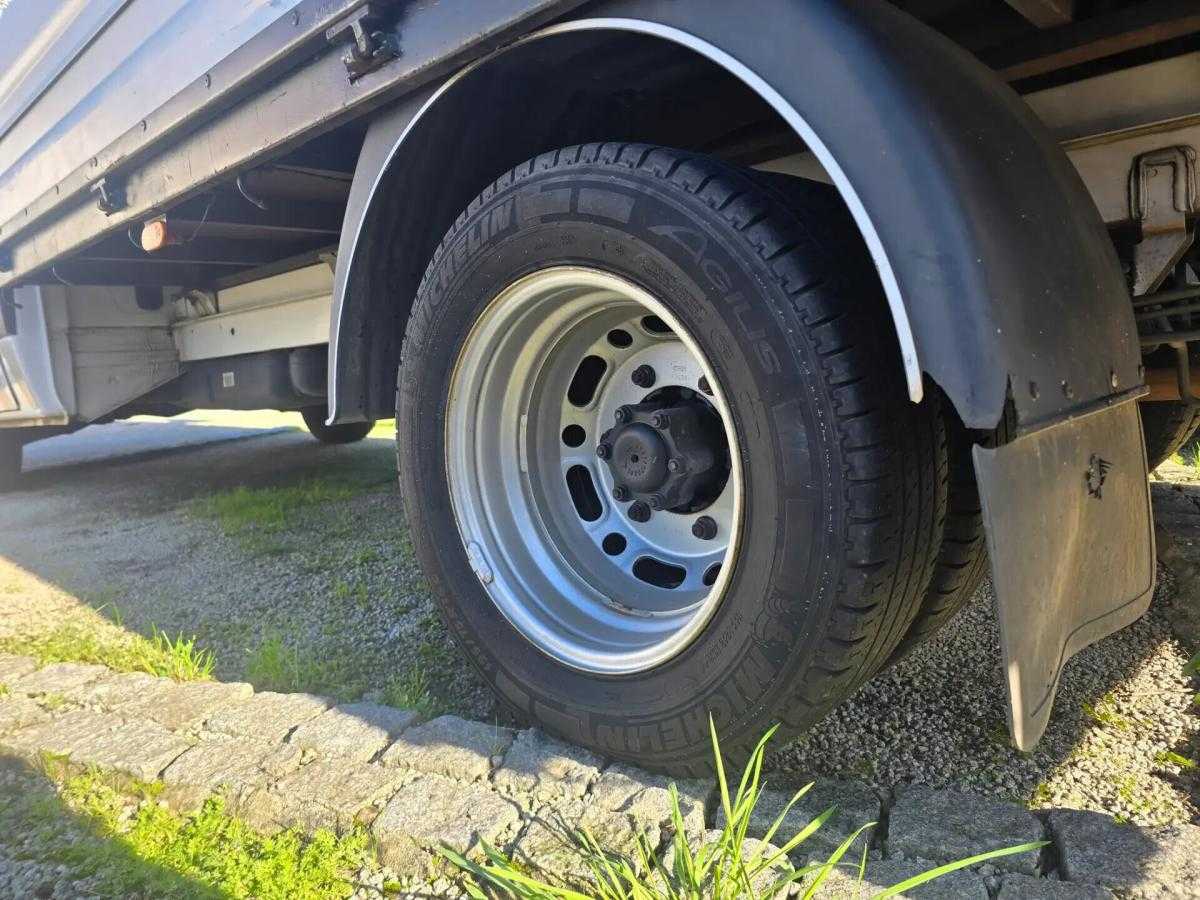 volkswagen-crafter-2011-diesel-1968cc