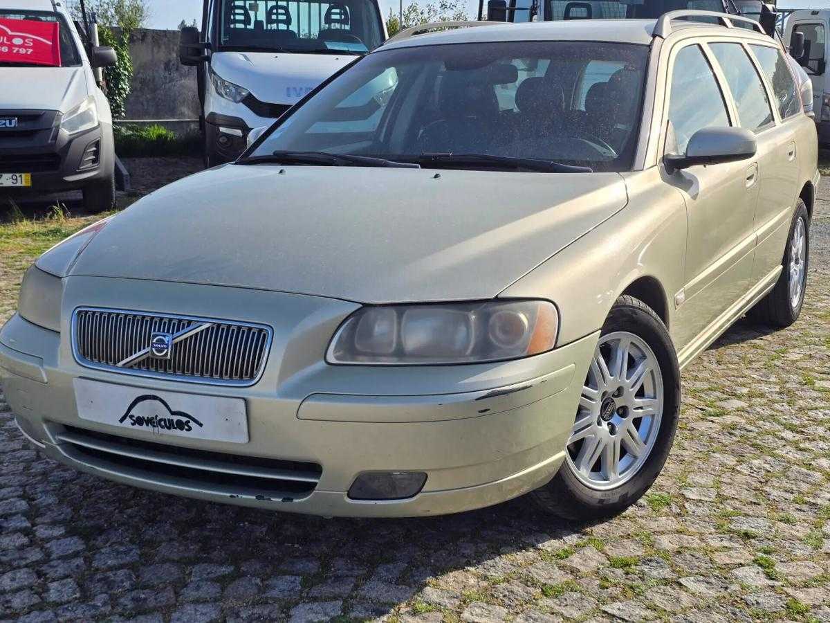 volvo-v70-2008-diesel-2400cc