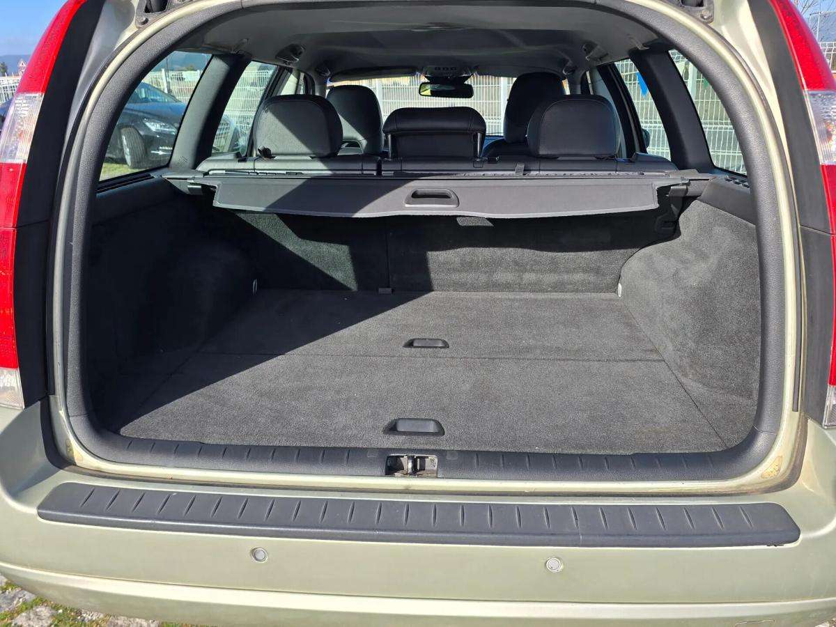 volvo-v70-2008-diesel-2400cc