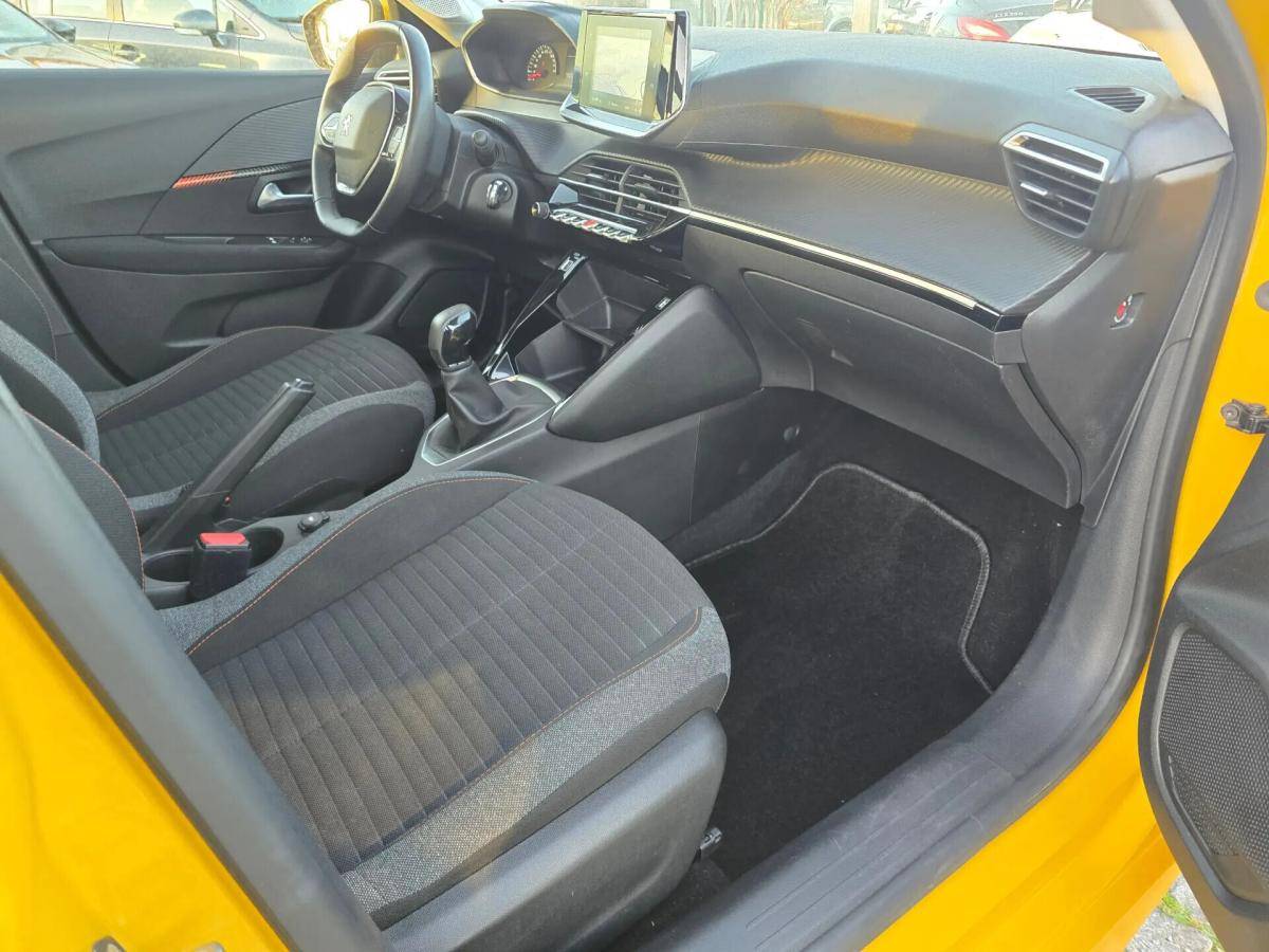 peugeot-208-2020-gasolina-1199cc