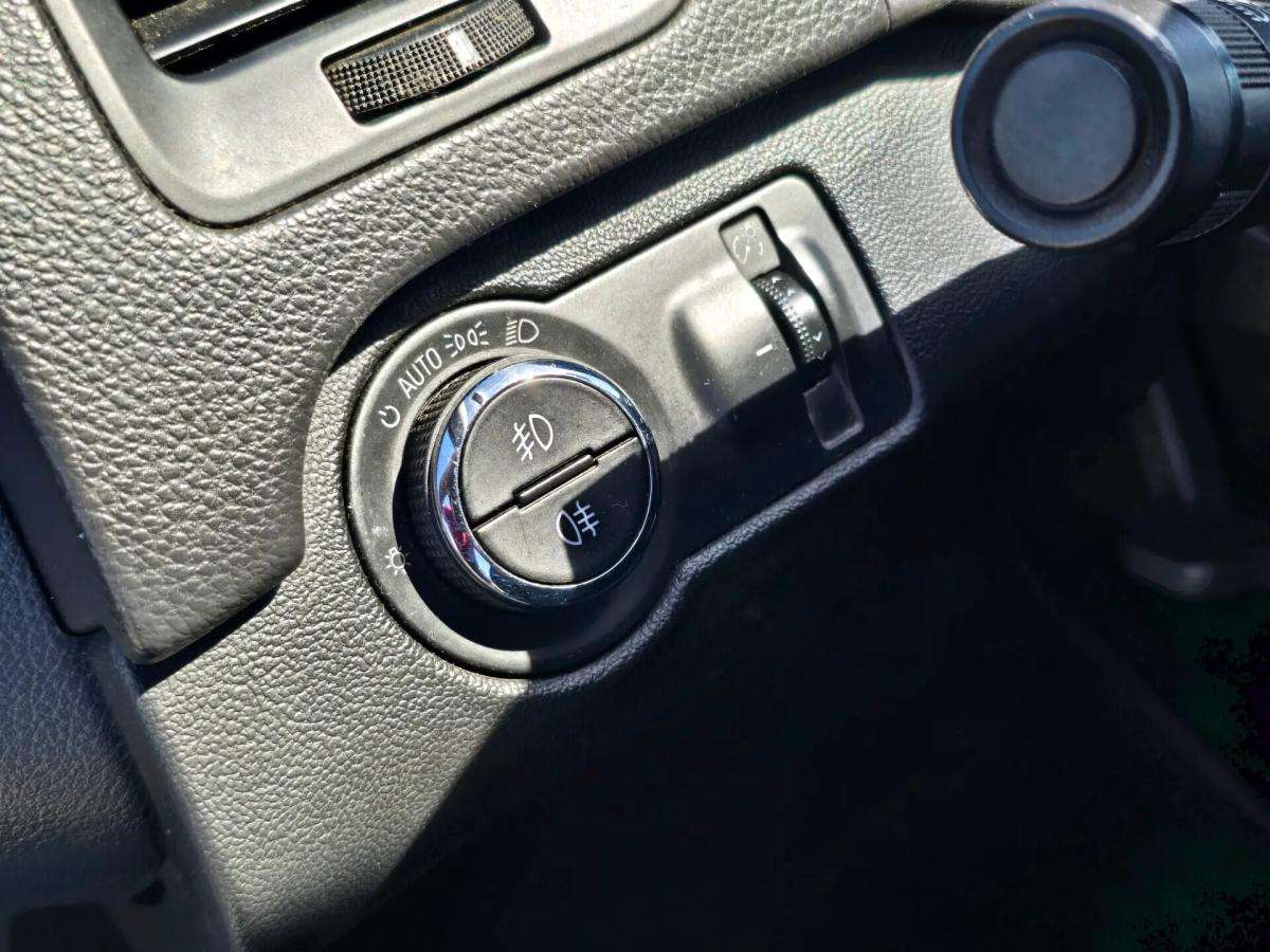 opel-insignia-sports-tourer-2014-diesel-1956cc