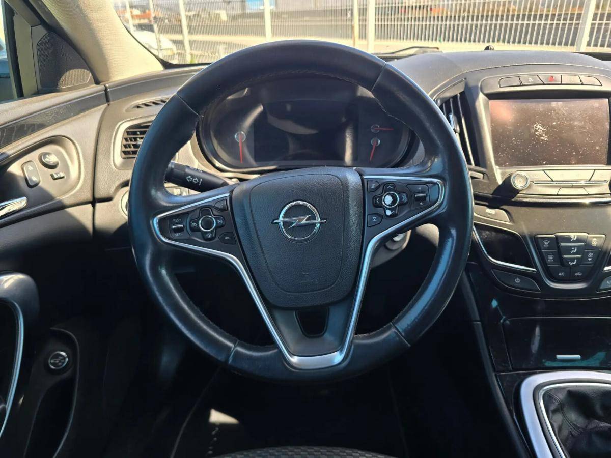 opel-insignia-sports-tourer-2014-diesel-1956cc