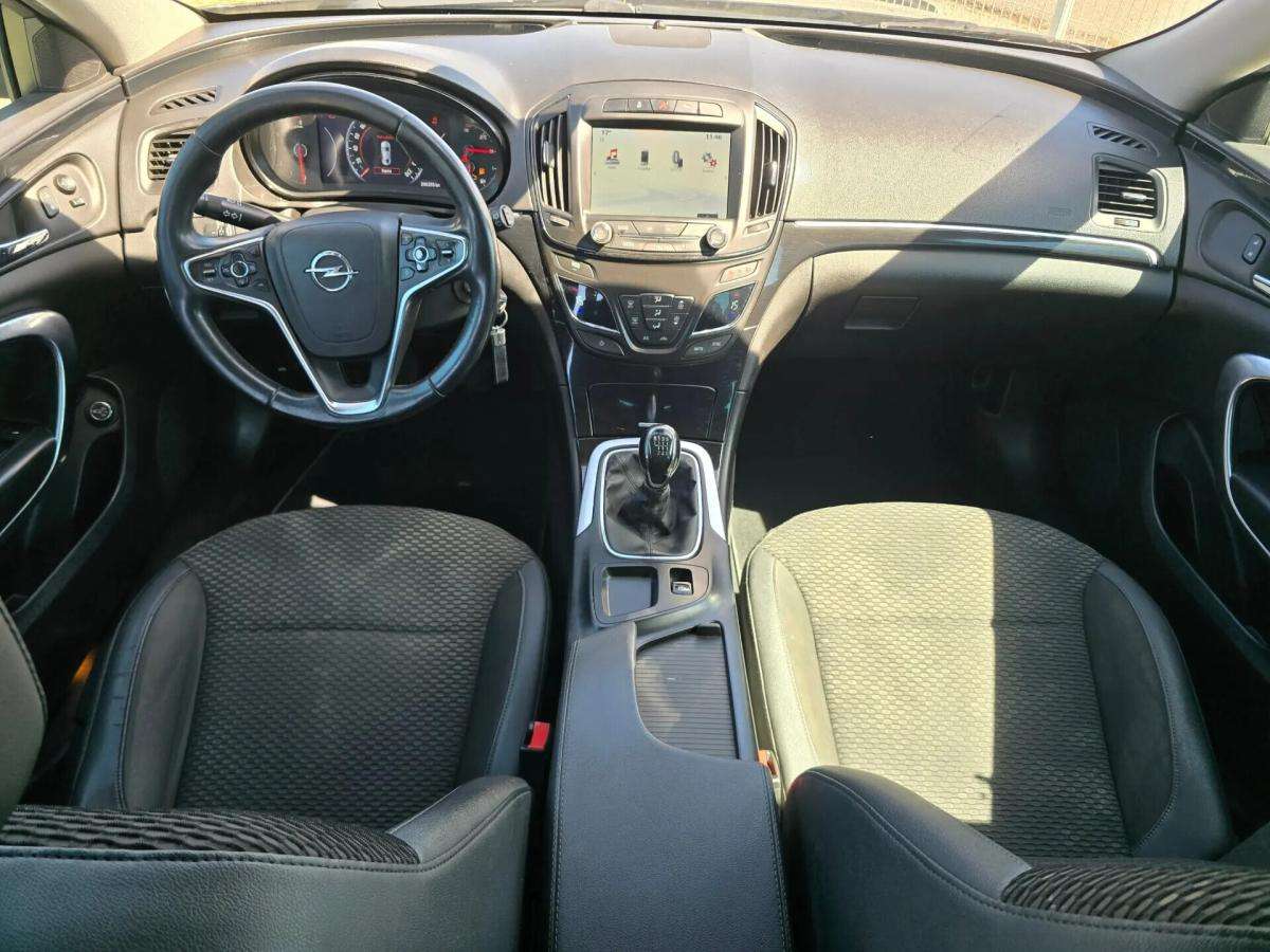 opel-insignia-sports-tourer-2014-diesel-1956cc