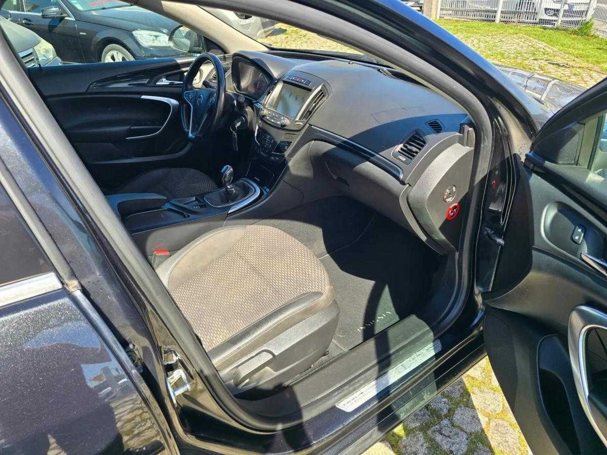opel-insignia-sports-tourer-2014-diesel-1956cc