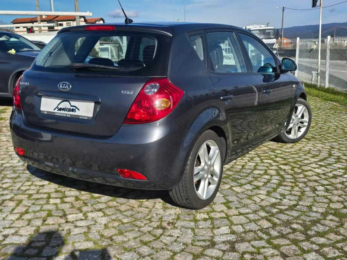 kia-ceed-2009-diesel-1582cc