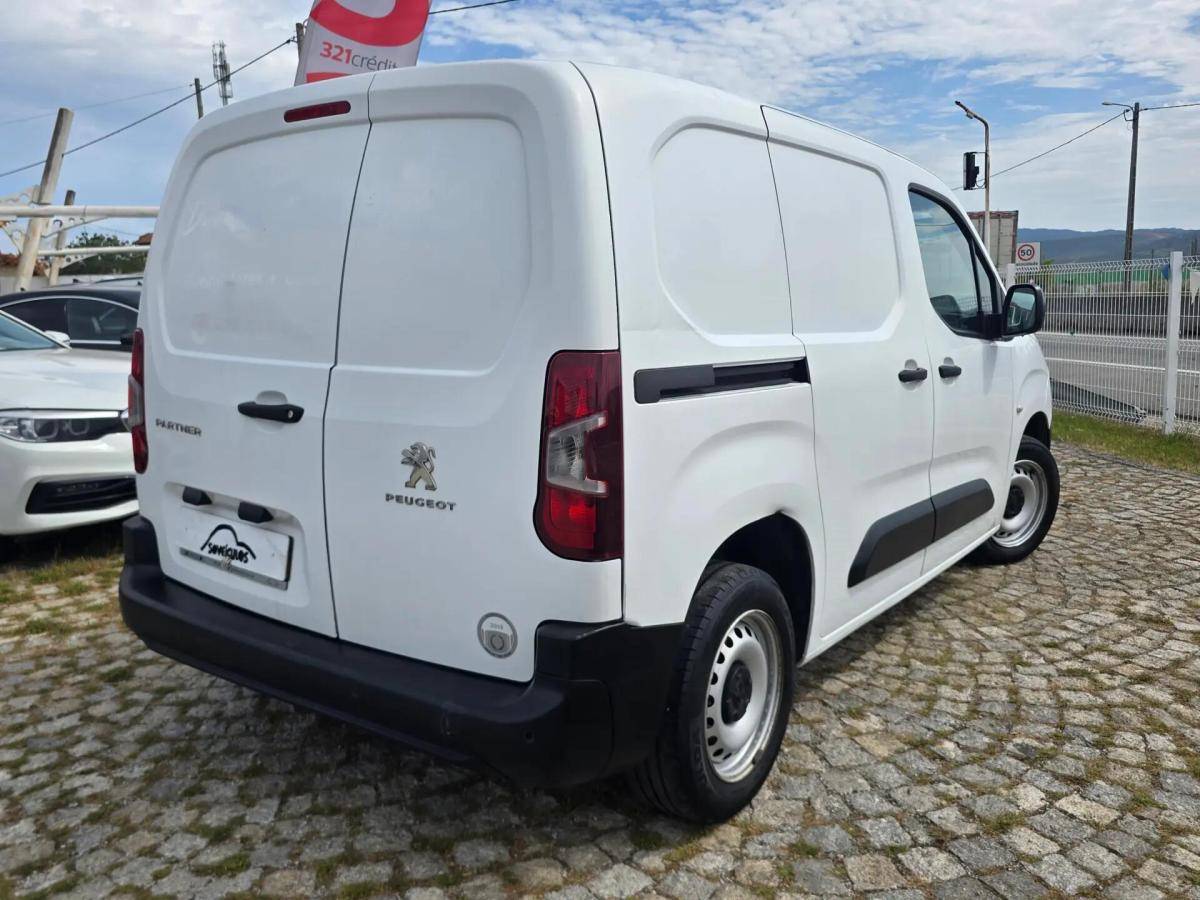 peugeot-partner-2019-diesel-1560cc