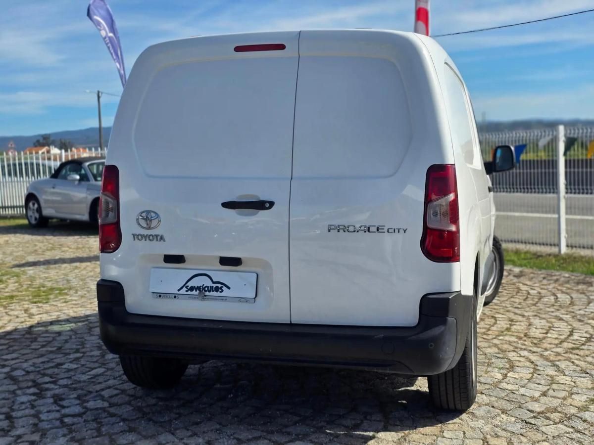 toyota-proace-city-2021-diesel-1499cc