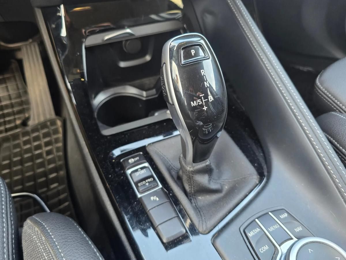 bmw-x1-sdrive16d-2020-diesel-1496cc