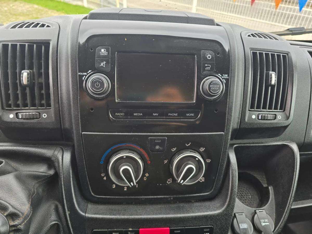 citroen-jumpy-2021-diesel-1997cc