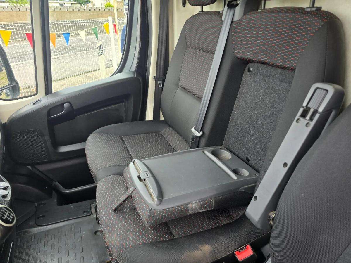 citroen-jumpy-2021-diesel-1997cc
