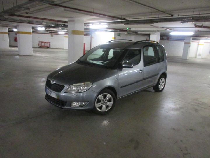skoda-roomster-1-6-tdi-2010-diesel-1598cc