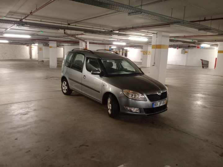 skoda-roomster-1-6-tdi-2010-diesel-1598cc