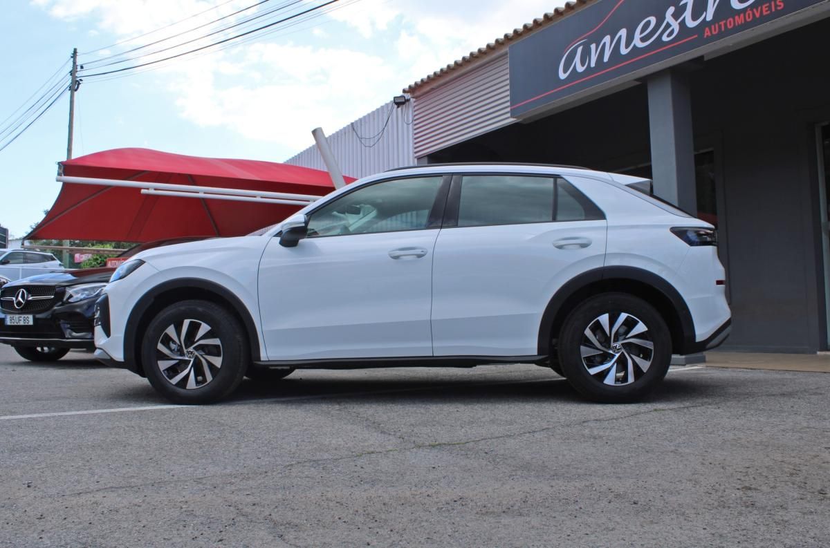 volkswagen-t-roc-2026-gasolina-1498cc