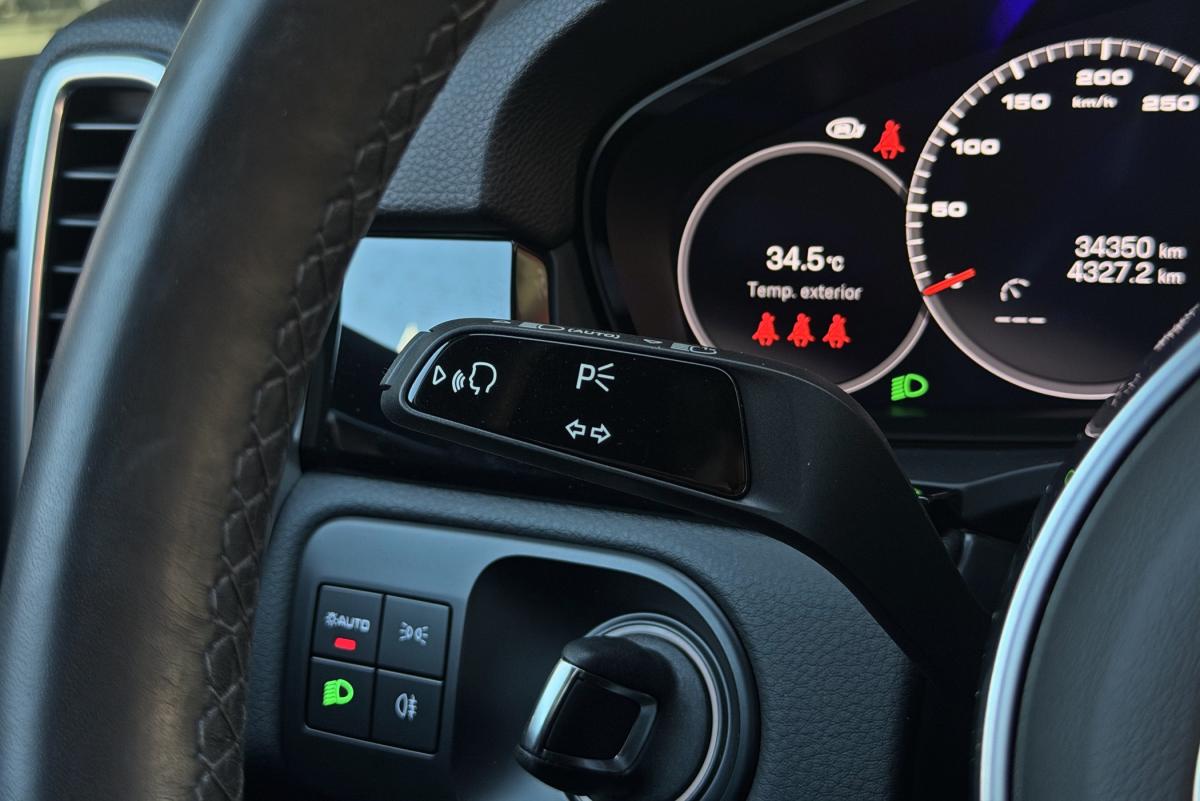 porsche-cayenne-2023-gasolina-2995cc