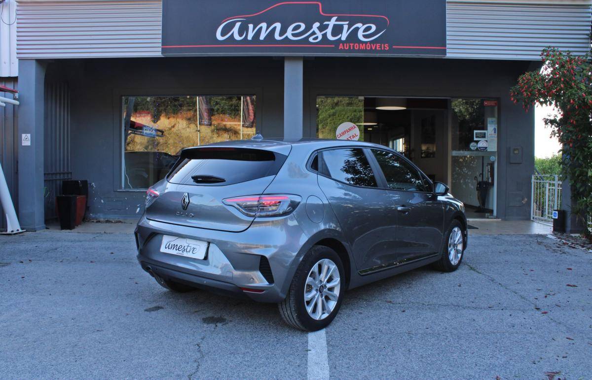 renault-clio-2024-gasolina-999cc