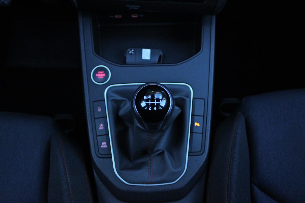 seat-arona-2024-gasolina-999cc