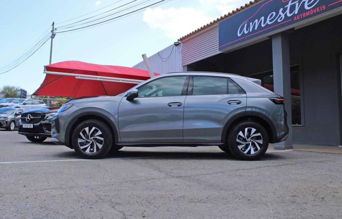 volkswagen-t-roc-2026-gasolina-1498cc