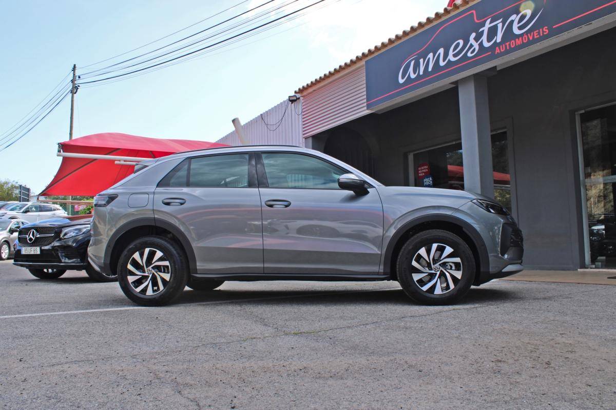 volkswagen-t-roc-2026-gasolina-1498cc