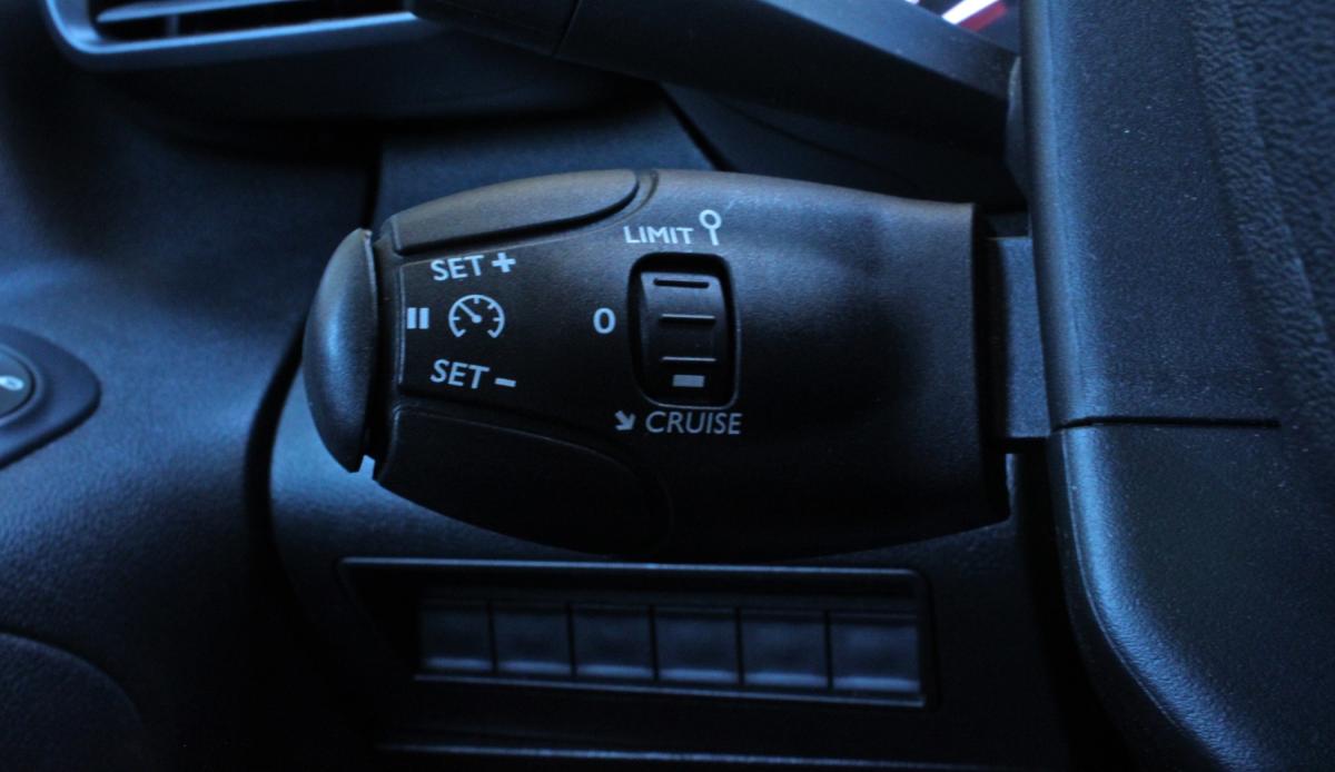 fiat-doblo-2023-diesel-1499cc