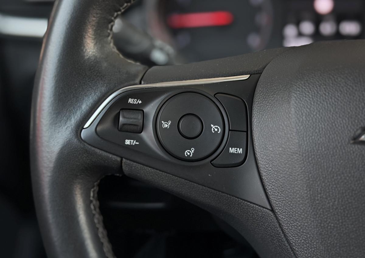 opel-crossland-2022-gasolina-1199cc
