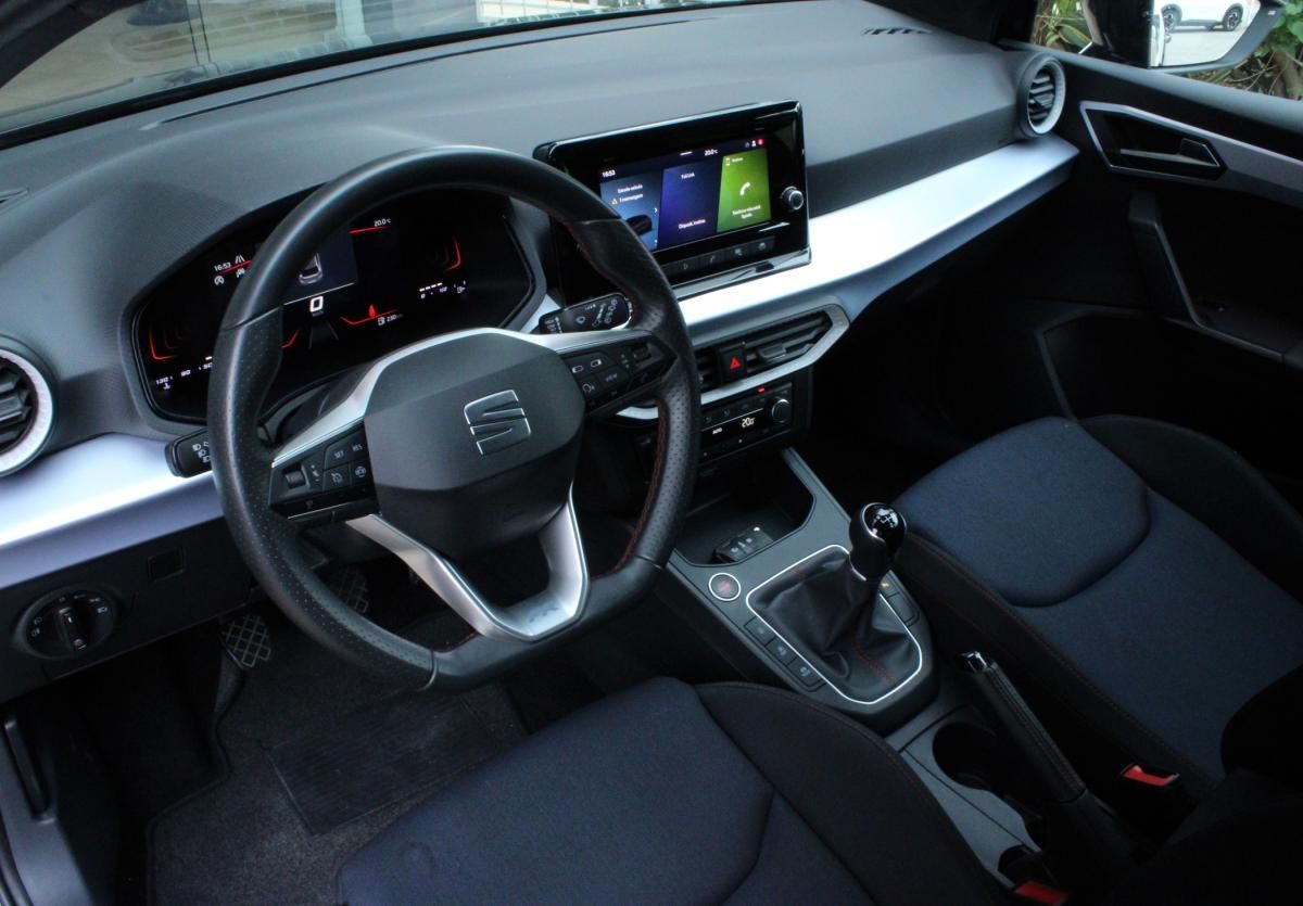 seat-ibiza-2025-gasolina-999cc