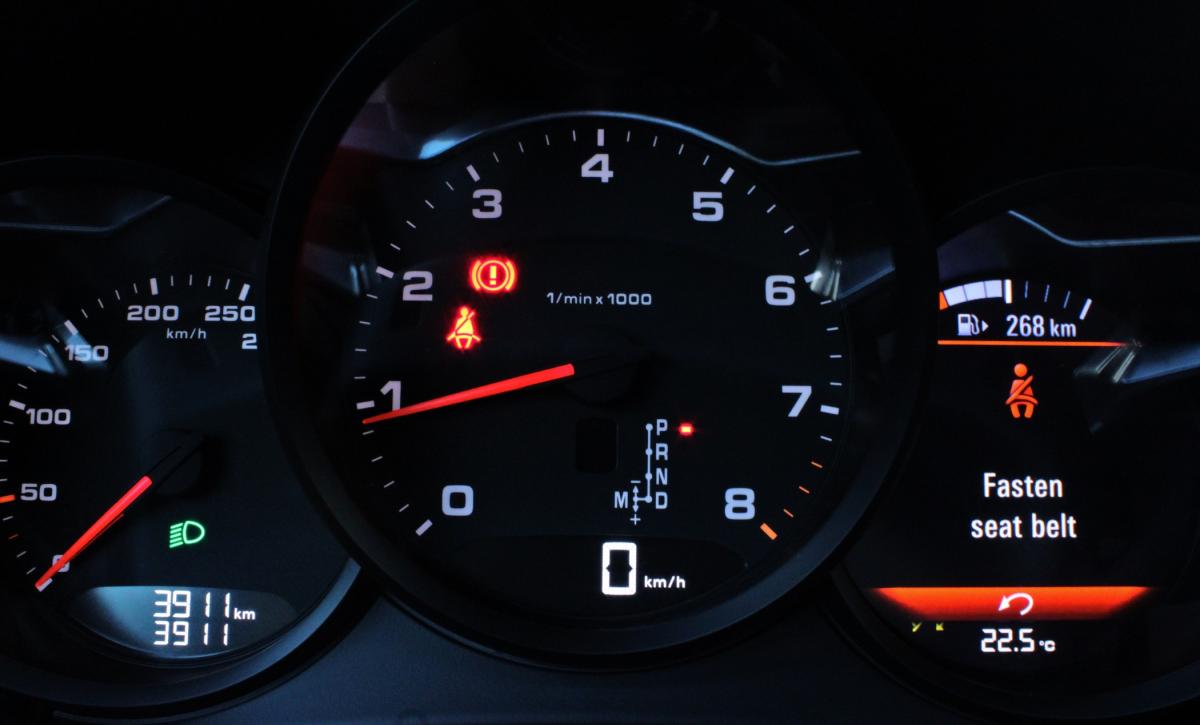porsche-718-2023-gasolina-1988cc