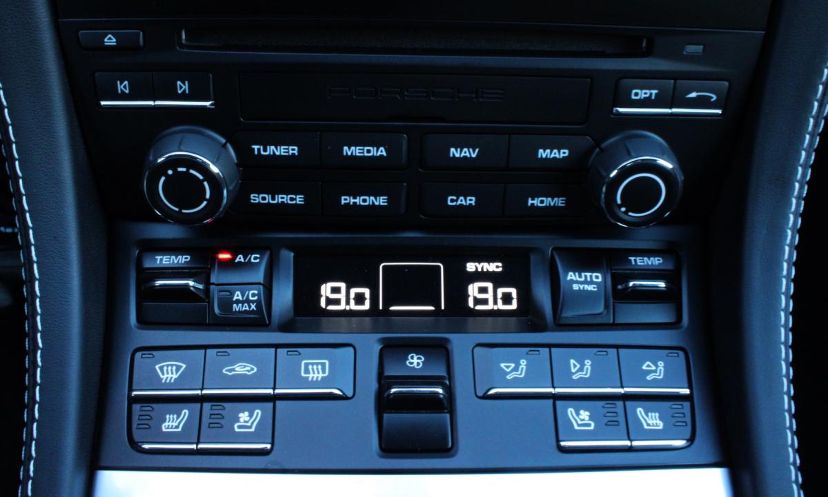 porsche-718-2023-gasolina-1988cc