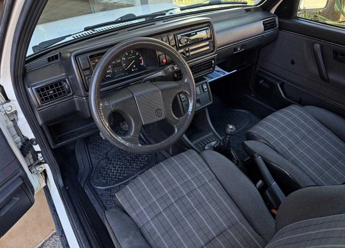 volkswagen-golf-1988-gasolina-1781cc