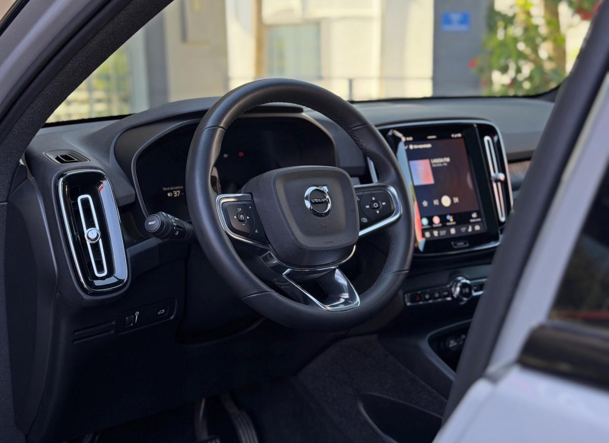 volvo-c40-2022-eletrico-0cc