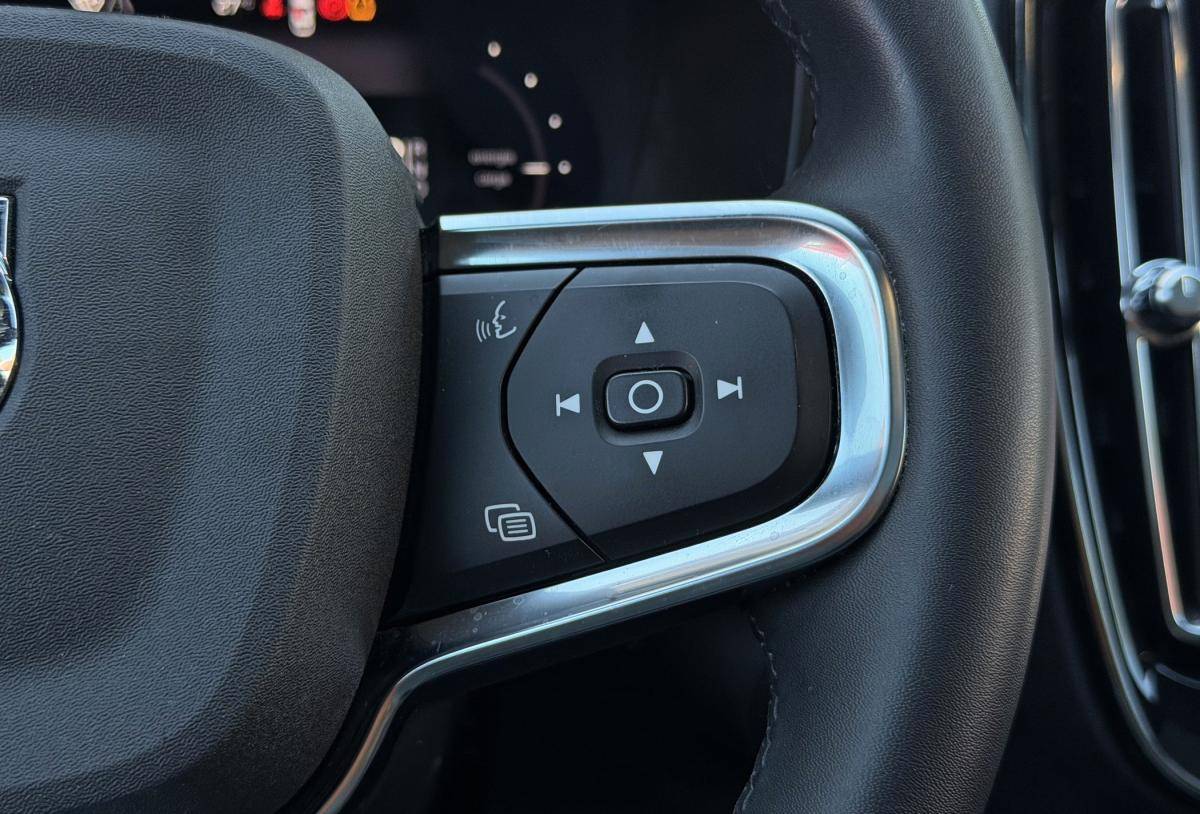 volvo-c40-2022-eletrico-0cc