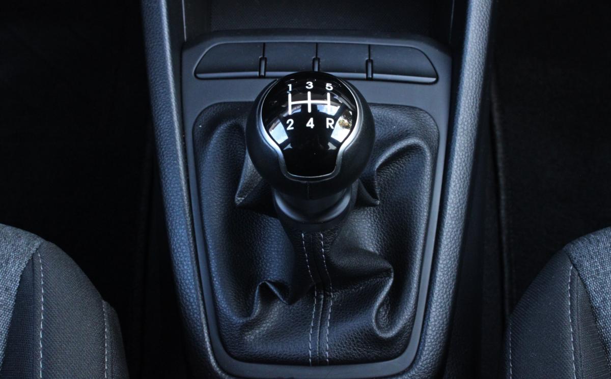 kia-stonic-2025-gasolina-998cc