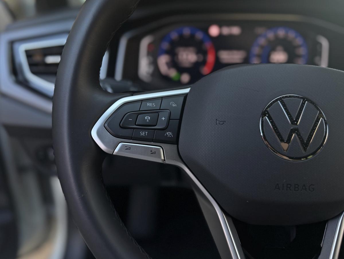 volkswagen-taigo-2025-gasolina-999cc