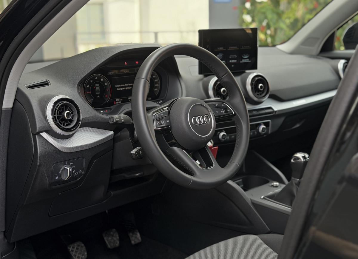 audi-q2-2026-gasolina-999cc