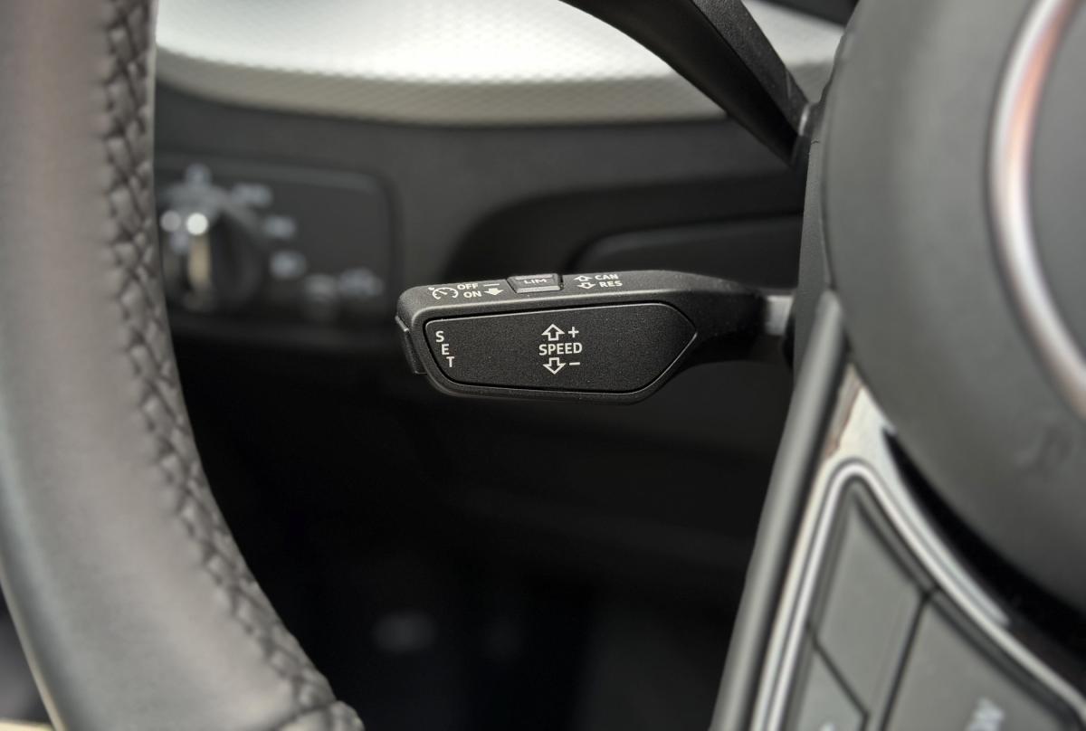 audi-q2-2026-gasolina-999cc