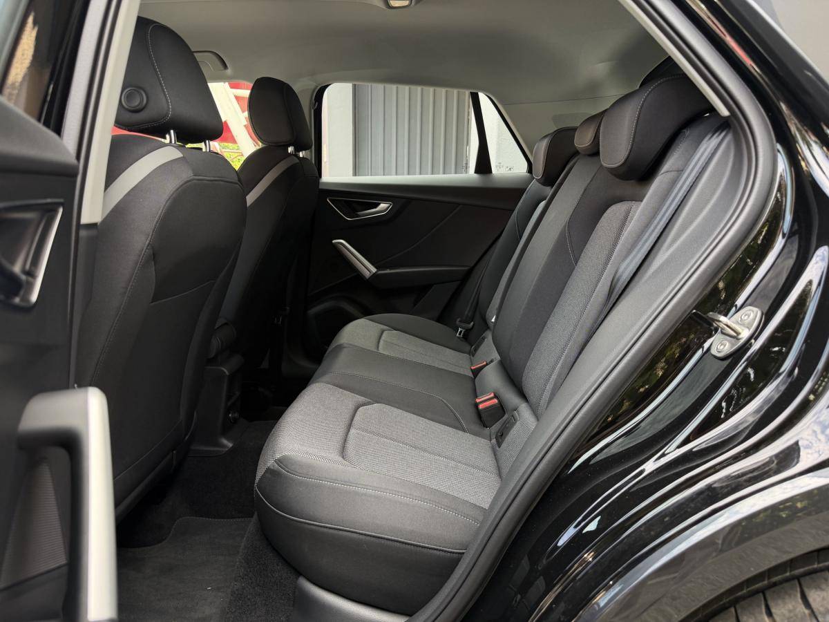audi-q2-2026-gasolina-999cc