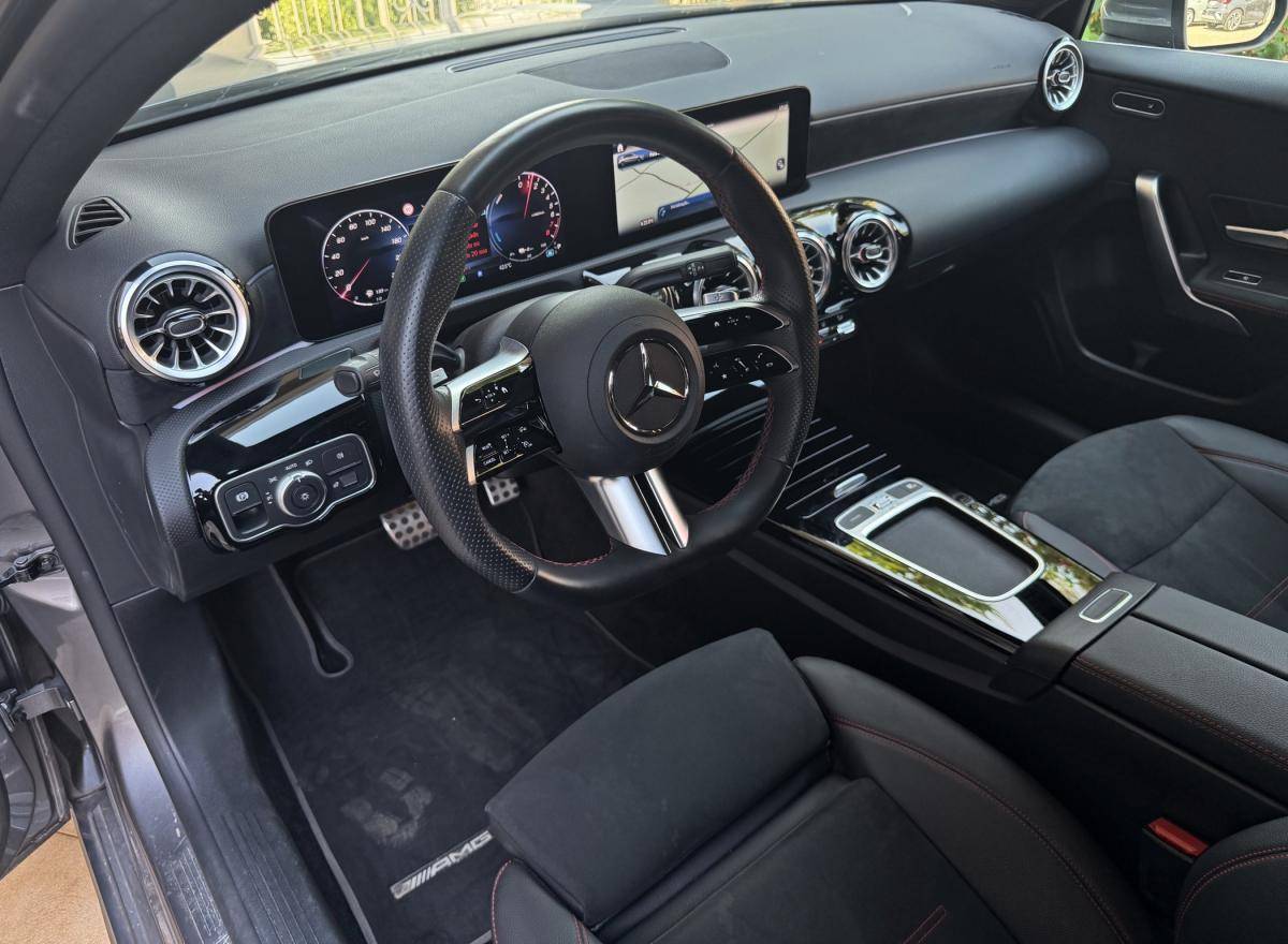 mercedes-benz-classe-a-2024-hibrido-a-gasolina-1332cc