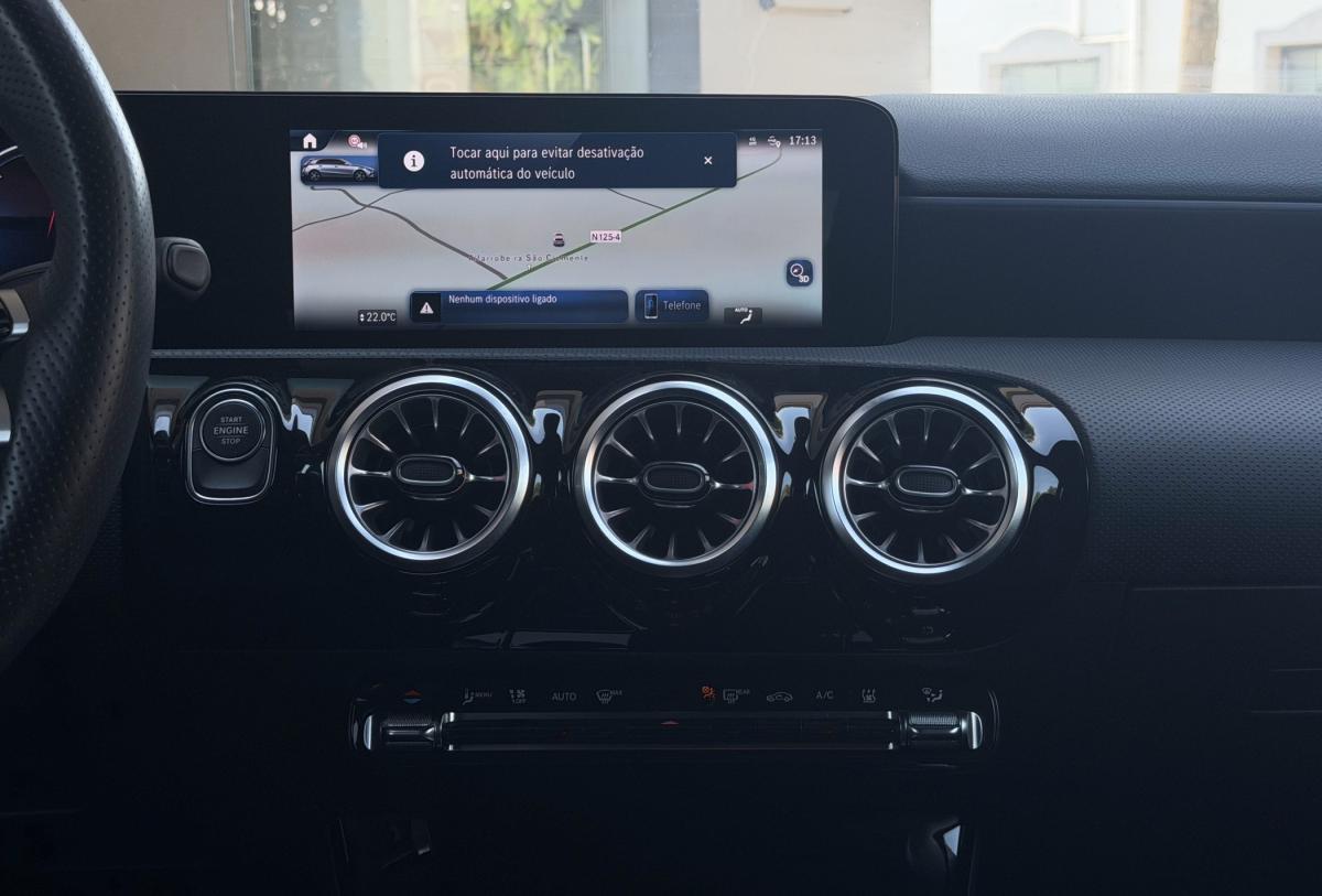 mercedes-benz-classe-a-2024-hibrido-a-gasolina-1332cc